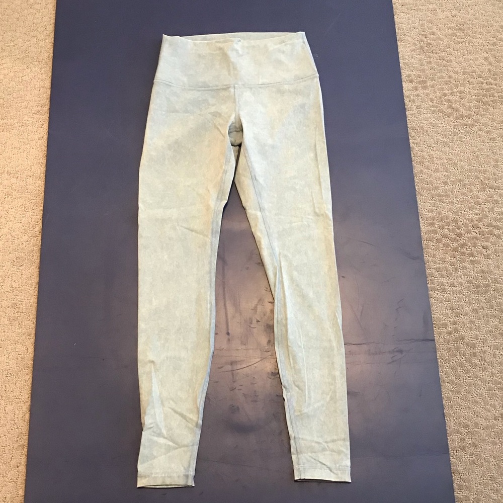 Lululemon Wunder Under Leggings